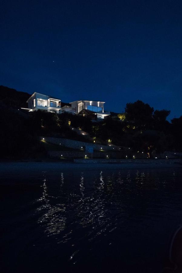 Mr Grey Luxury Villa Spartokhorion Exterior photo
