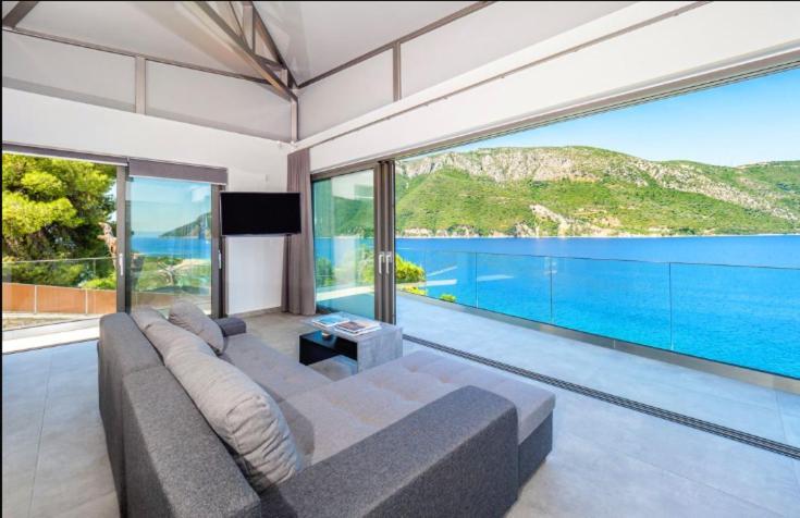 Mr Grey Luxury Villa Spartokhorion Exterior photo
